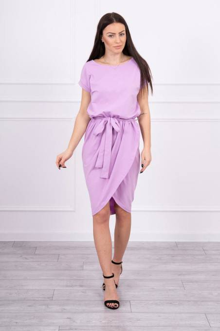 Violetinė suknelė su diržu