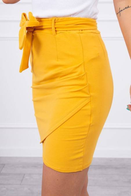 Medaus spalvos trumpas sijonas