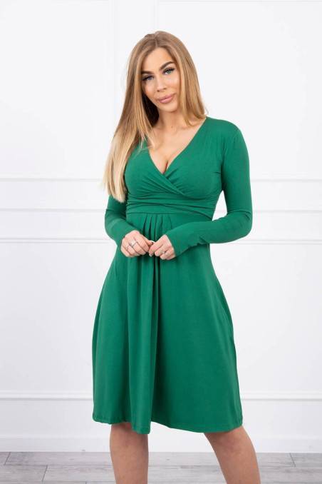 Žalia suknelė ilgomis rankovėmis