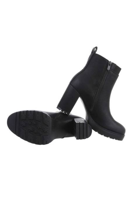 Aukštakulniai juodi moteriški batai GR-BA-2246