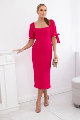 Suknelė suplėšyta nugaroje surištomis rankovėmis ryškiai rožinės spalvos KES-29062-ART2708