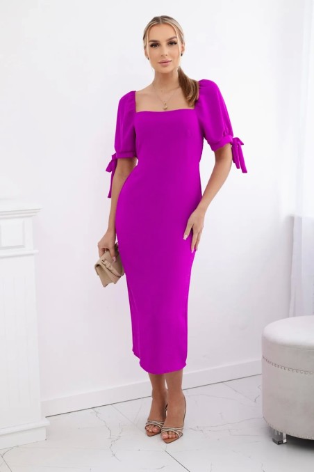 Suknelė suplėšyta nugaroje surištomis rankovėmis tamsiai violetinės spalvos KES-29063-ART2708